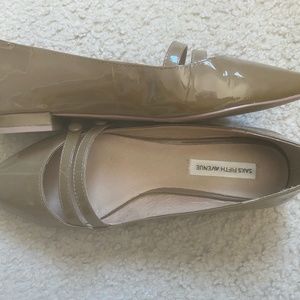 Saks Fifth Avenue patent leather mary jane flats 7
